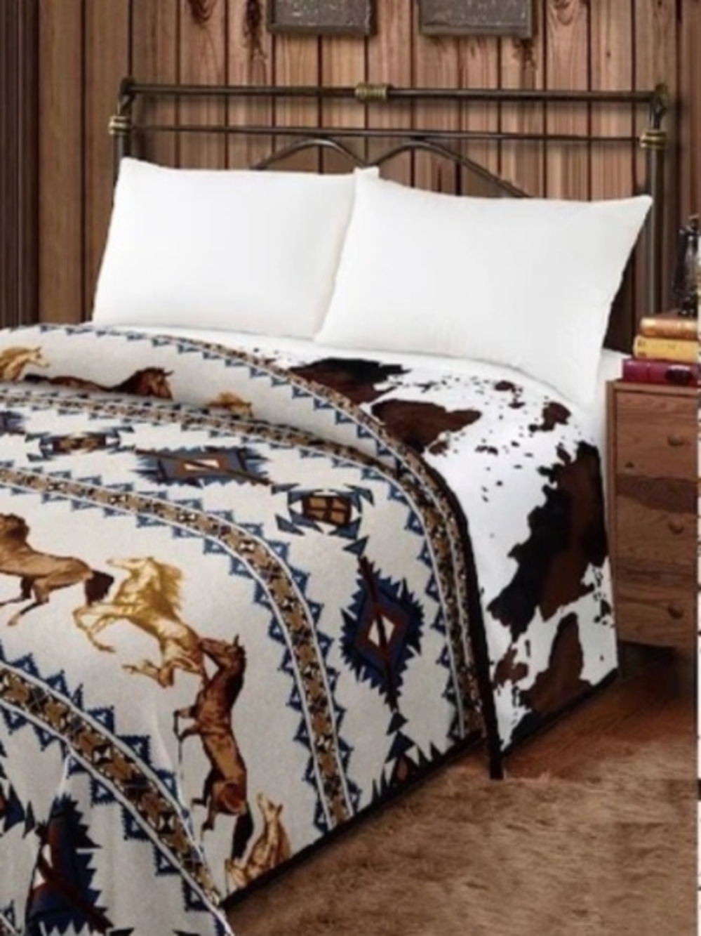 Southwestern Horse Print - White and Brown - King